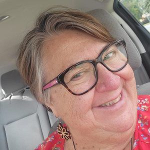 Meet your Posher, Donna